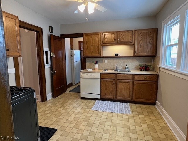 Photo - 2198 Chesterland Ave