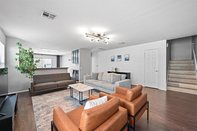 Photo - 1613 Coriander Dr