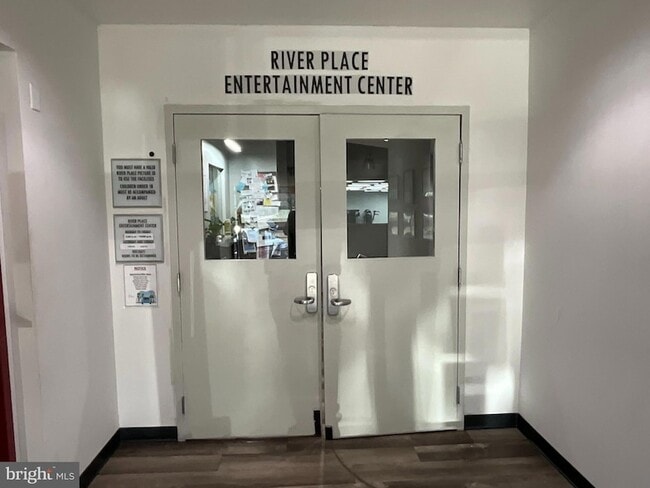 Photo - 1021 Arlington Blvd Unidad 120