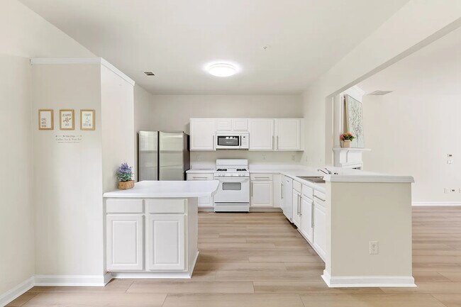 1080 Whitestone Rdg