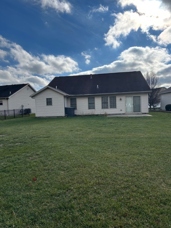 Photo - 2439 Meadowpoint Dr