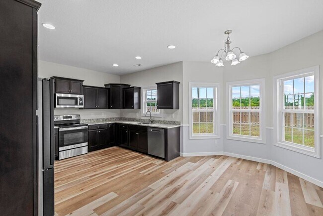 Photo - Beautiful home in great neighborhood!