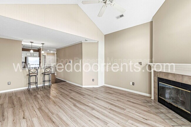 Photo - 7186 Harbour Isle