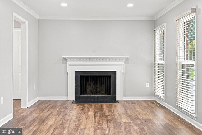 Photo - 11414 Bronzedale Dr