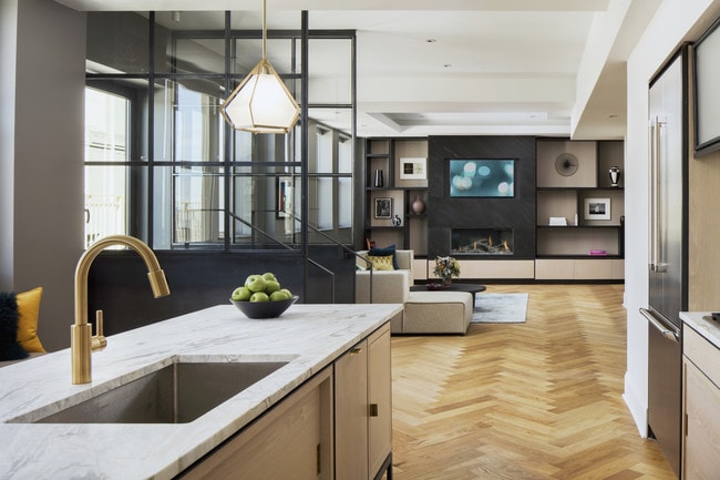 Photo - The Versailles