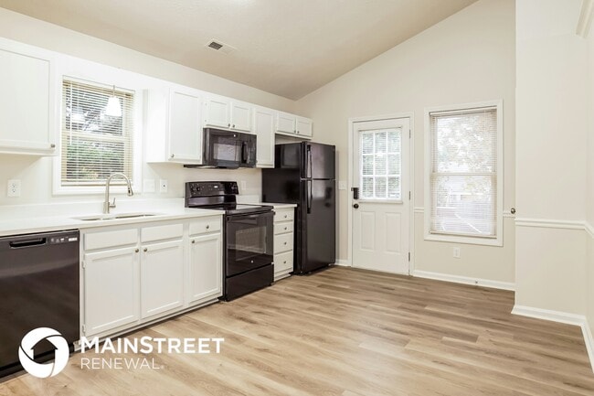 Photo - 4680 Murray Rd