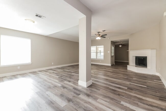 Photo - 7713 Dockside Dr