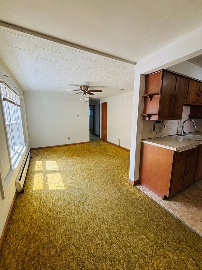 Photo - 1273 Main St Unit 1273 A