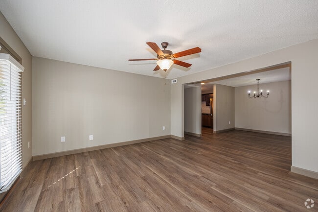 Photo - Carriage Hill