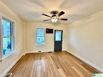 Photo - 1006 Center St