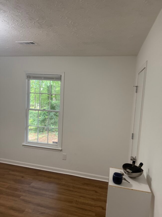 Photo - 2400 Old Rex Morrow Rd