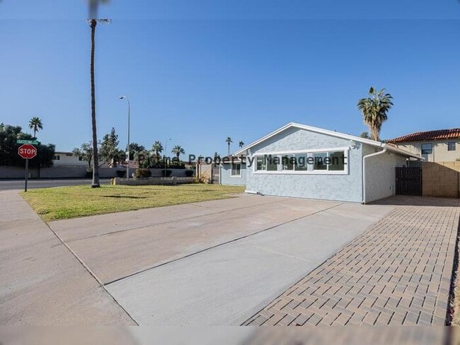 Photo - 5132 S Dorsey Ln