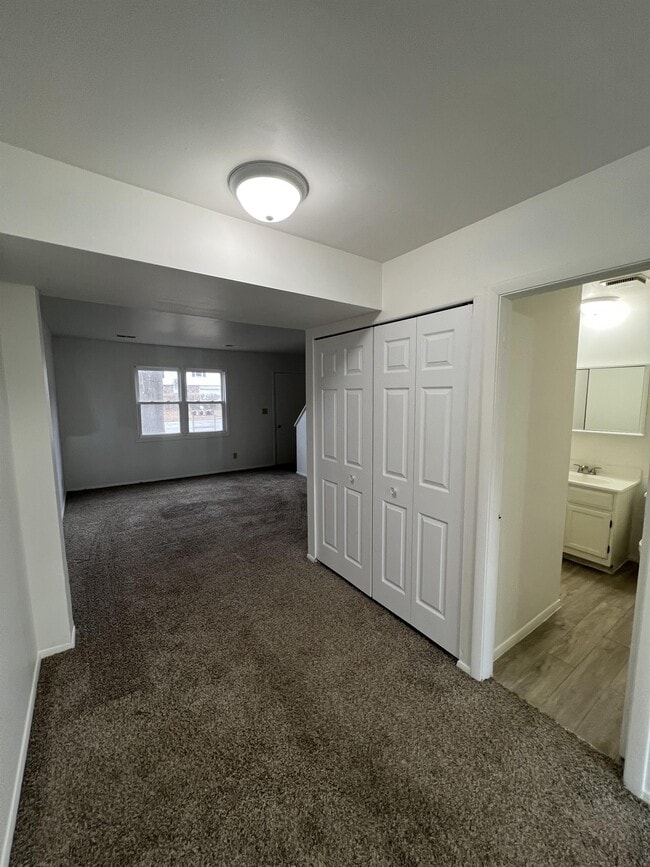 Photo - 2302 E Glendale Blvd Unit 2