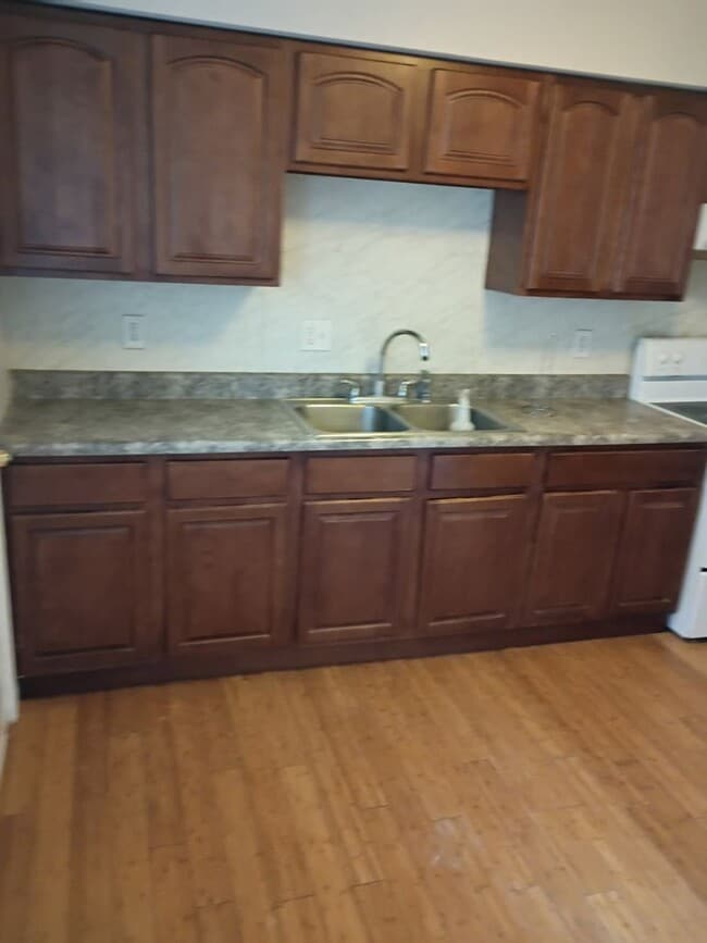 Photo - Kilarney Drive Unit Kilarney  B