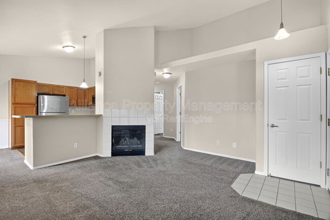 Photo - 3890 Strawberry Field Grove Unit F