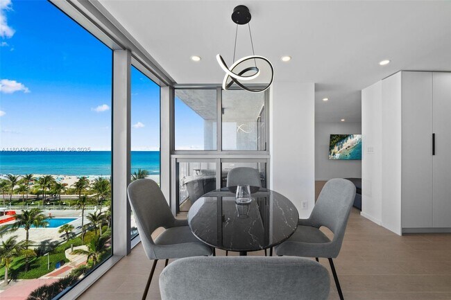 Photo - 2655 Collins Ave Condo Unit 1009