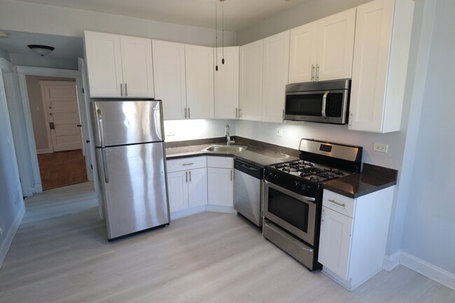 Photo - 4223 N Elston Ave Unidad 2R