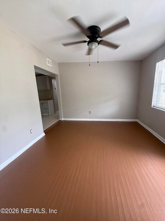 Photo - 4207 Homer Rd N