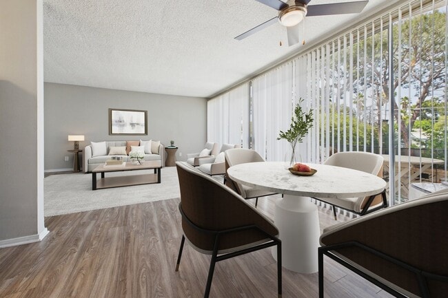 Photo - Kittridge Apartments