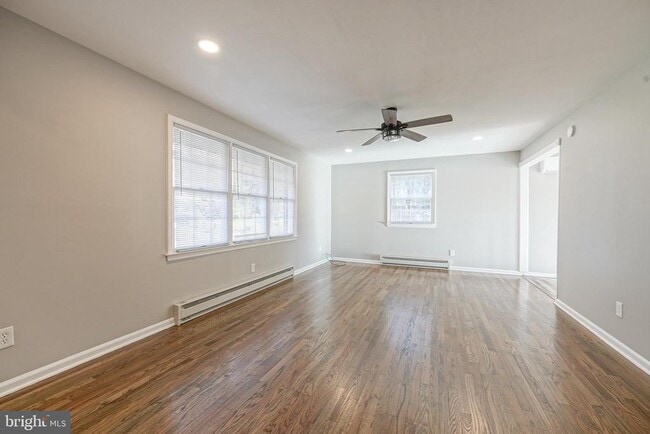 Photo - 123 Thies Rd