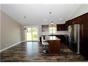 1203 Pondview