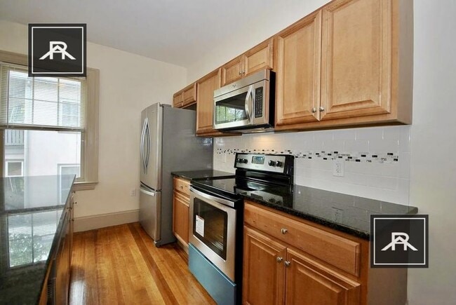 Photo - 6 bedroom in Brighton MA 02135 Unit 2