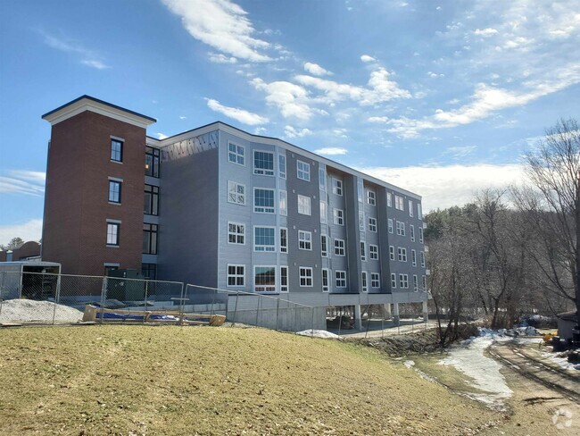 Building Photo - 195 Mechanic St Unit 107 Rental