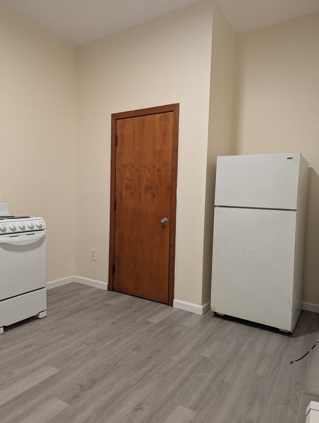 Photo - 12 Miles St Unidad 3