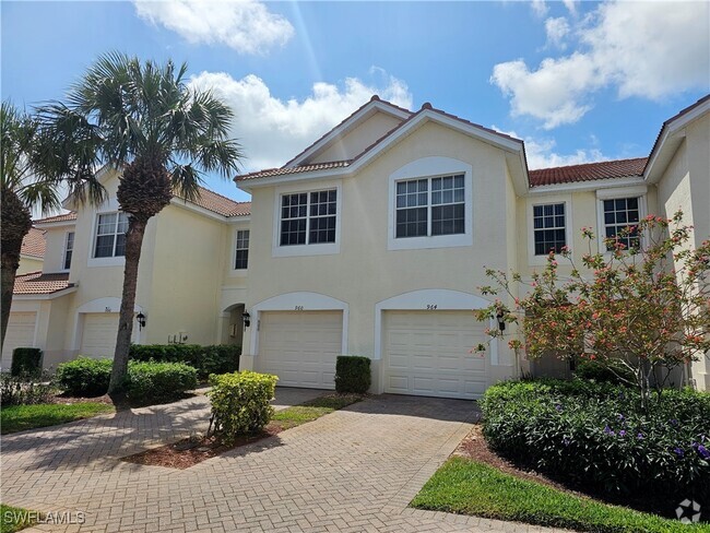 Building Photo - 960 Hampton Cir Rental
