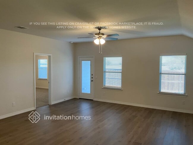 Photo - 3805 Kenworth Ln