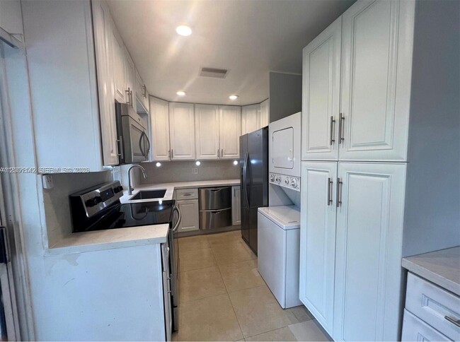 Photo - 1544 Springside Dr