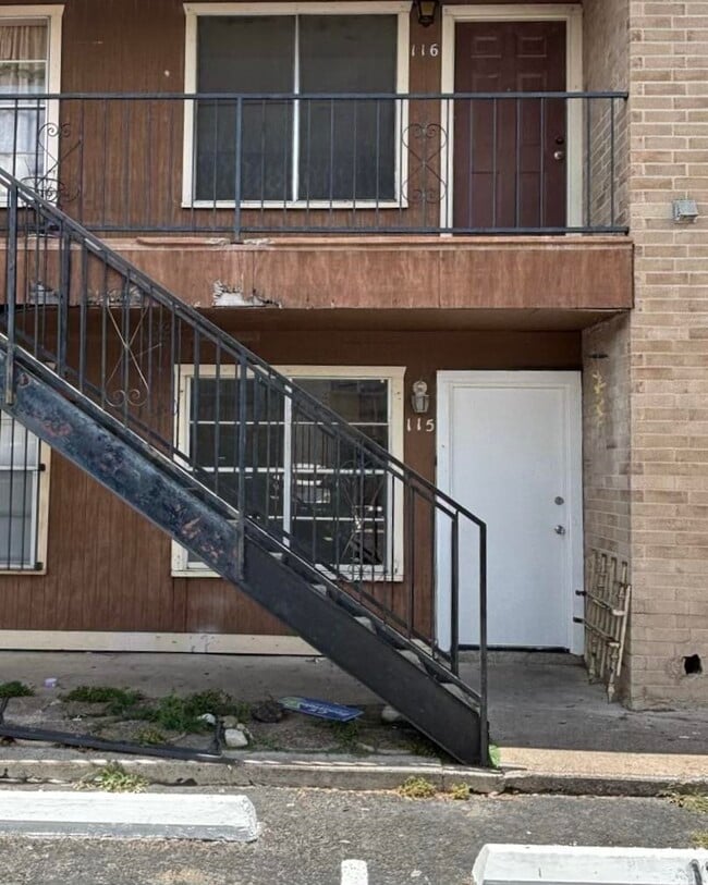 Photo - 4902 Marcella Ave Unit 115