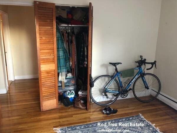 Photo - 9 Chiswick Ter Unit 2