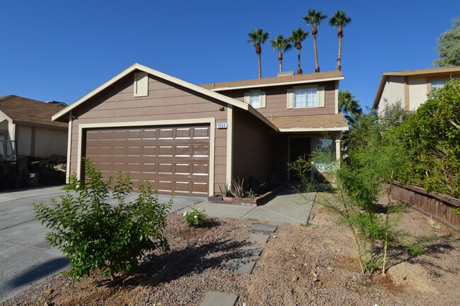 Building Photo - 1553 Teardrop St