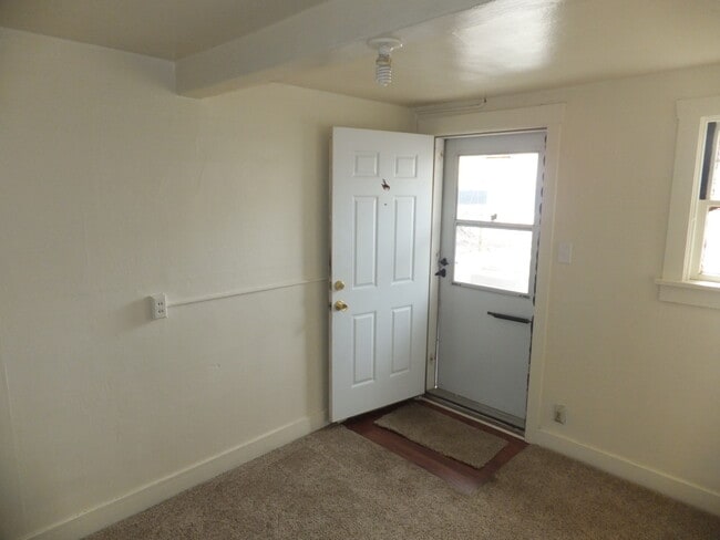 694 Ridge Ave Unit 694