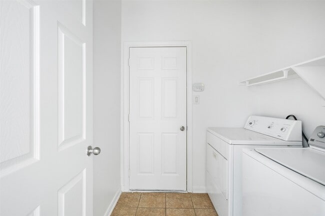 Photo - 13223 Southpoint Ln