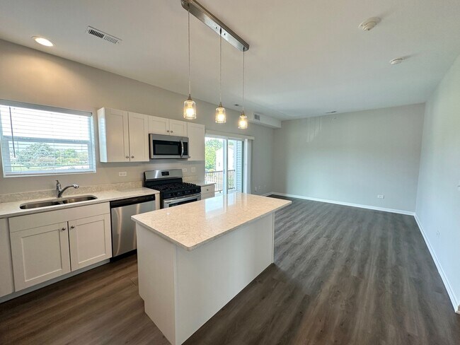 Photo - 855 E Main St Unit 3B