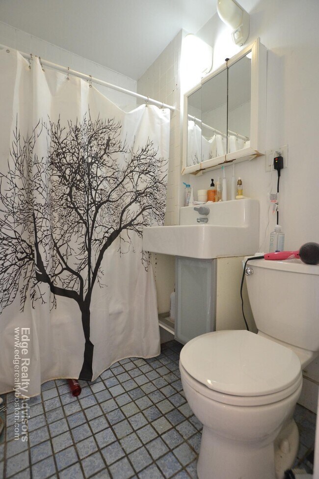 Photo - 37 Wallingford Rd Unidad 2