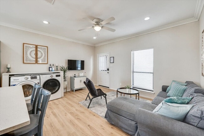 Photo - 7006 Shipp Rd Unidad ID1056392P