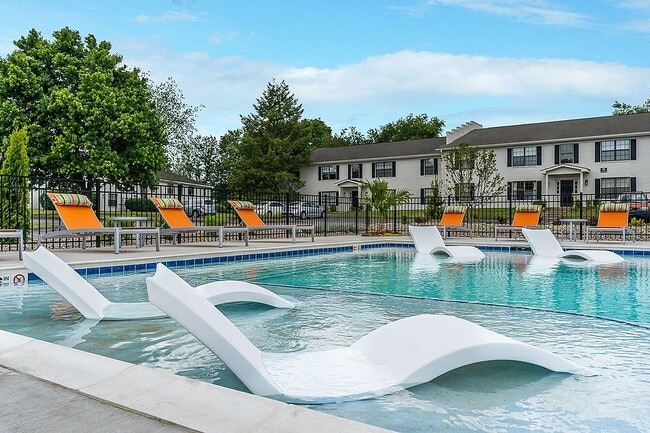 Photo - The Colony at the Oaks