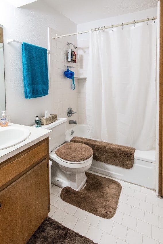 Bathroom - Blackwelder Arms Apartments