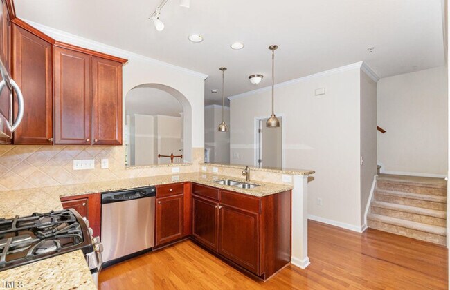 Photo - !!!SPECIAL $500 OFF RENT!!! Beautiful 3 Story Townhome! Ready to Rent Now