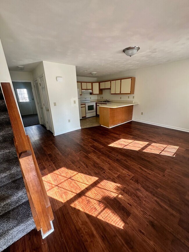 Photo - 3 Bed - 3Bath with Den