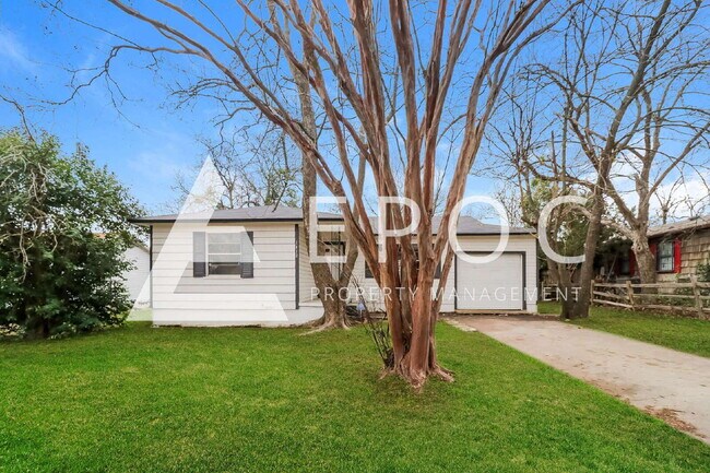 Building Photo - 1412 Alta Mira Dr