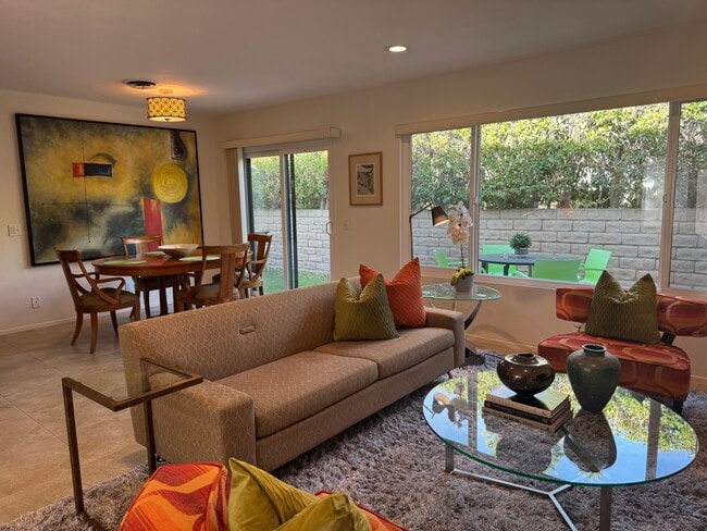 Photo - 1486 E Palm Tree Dr Unidad Deepwell of the Desert