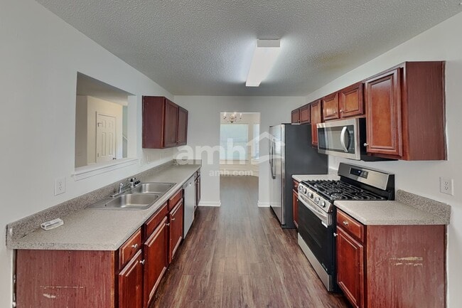 Photo - 1864 Tulip Petal Rd