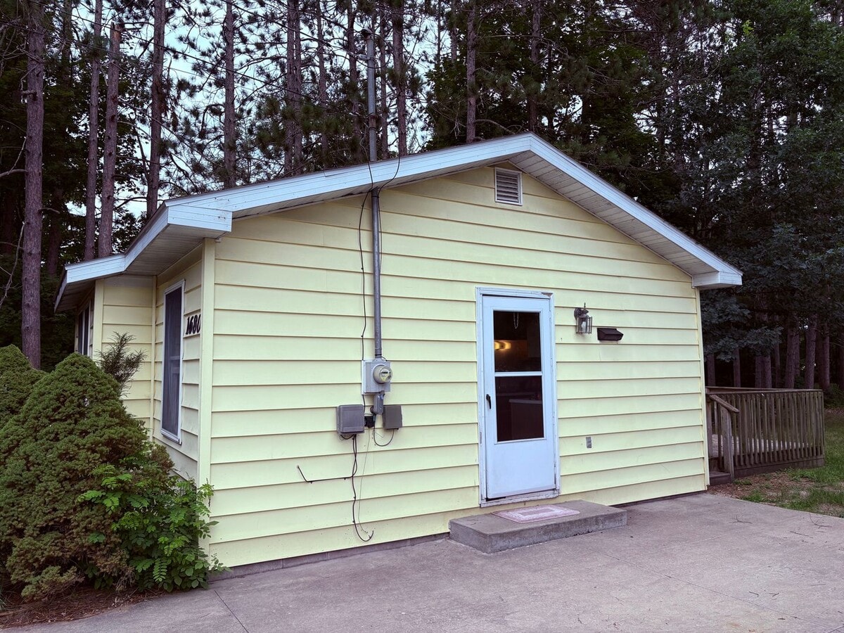 Photo - 1680 Chestnut St