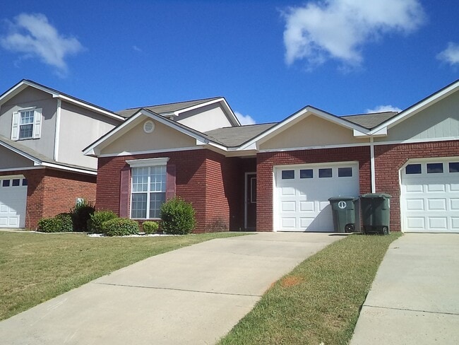 Wakefield - One Story Townhome! - Wakefield - One Story Townhome!