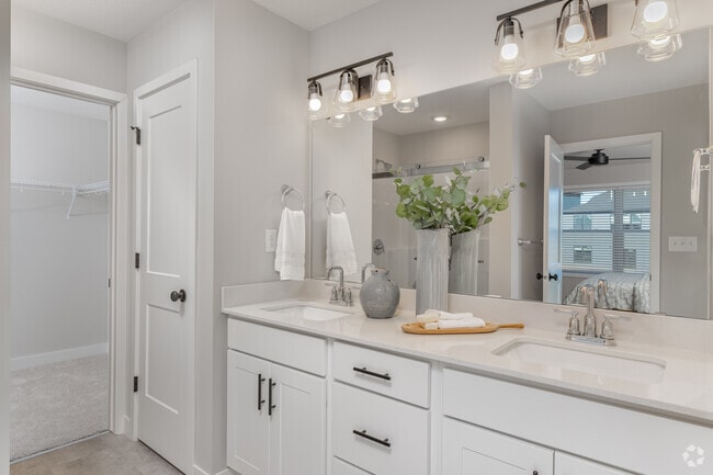 Northport - 3 BR, 2.5 BA - 1888SF - Primary Bathroom