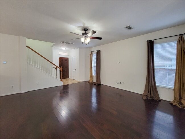 Photo - 5311 Timber Ct Hollow